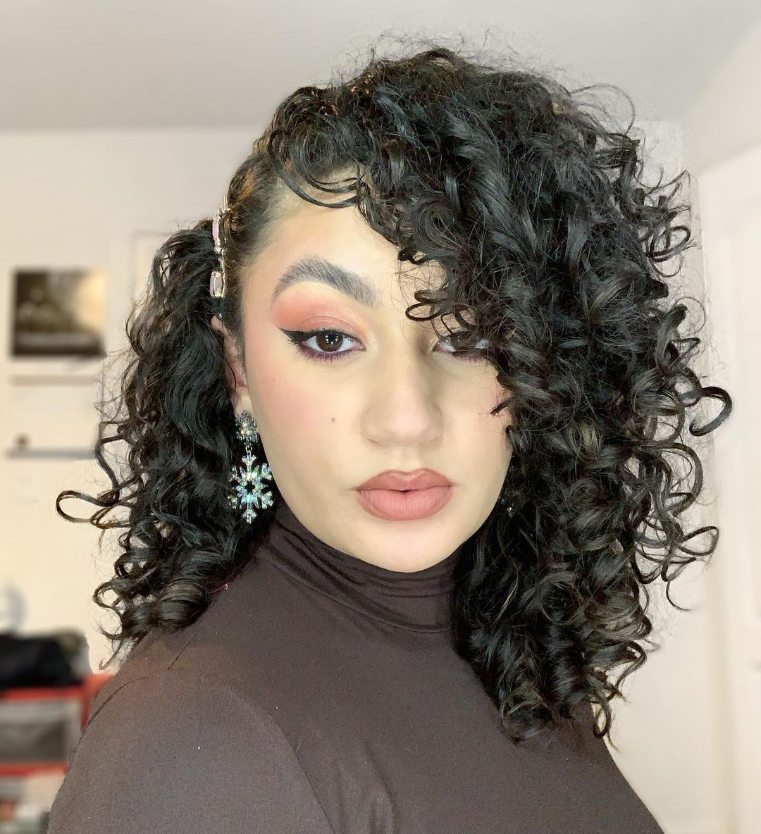 Curly-Hairstyle-TikliGlobal.com