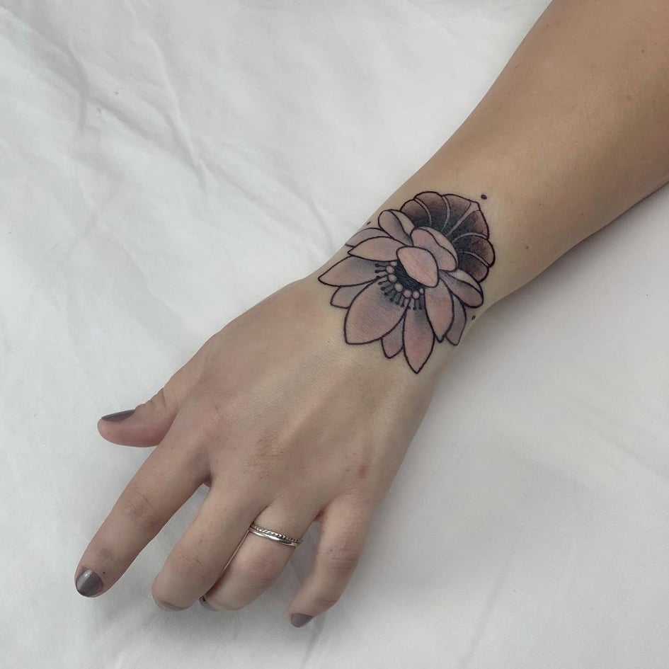 Lotus Wrist Tattoo  Wrist Simple Tattoos  Simple Tattoos  MomCanvas