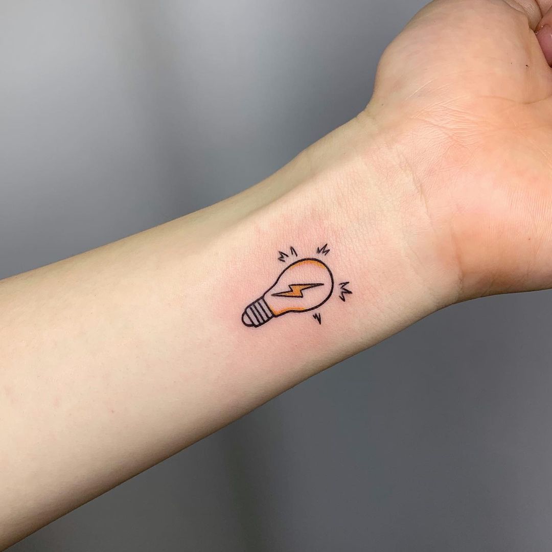 Wrist-tattoo-for-women-Tikliglobal.com