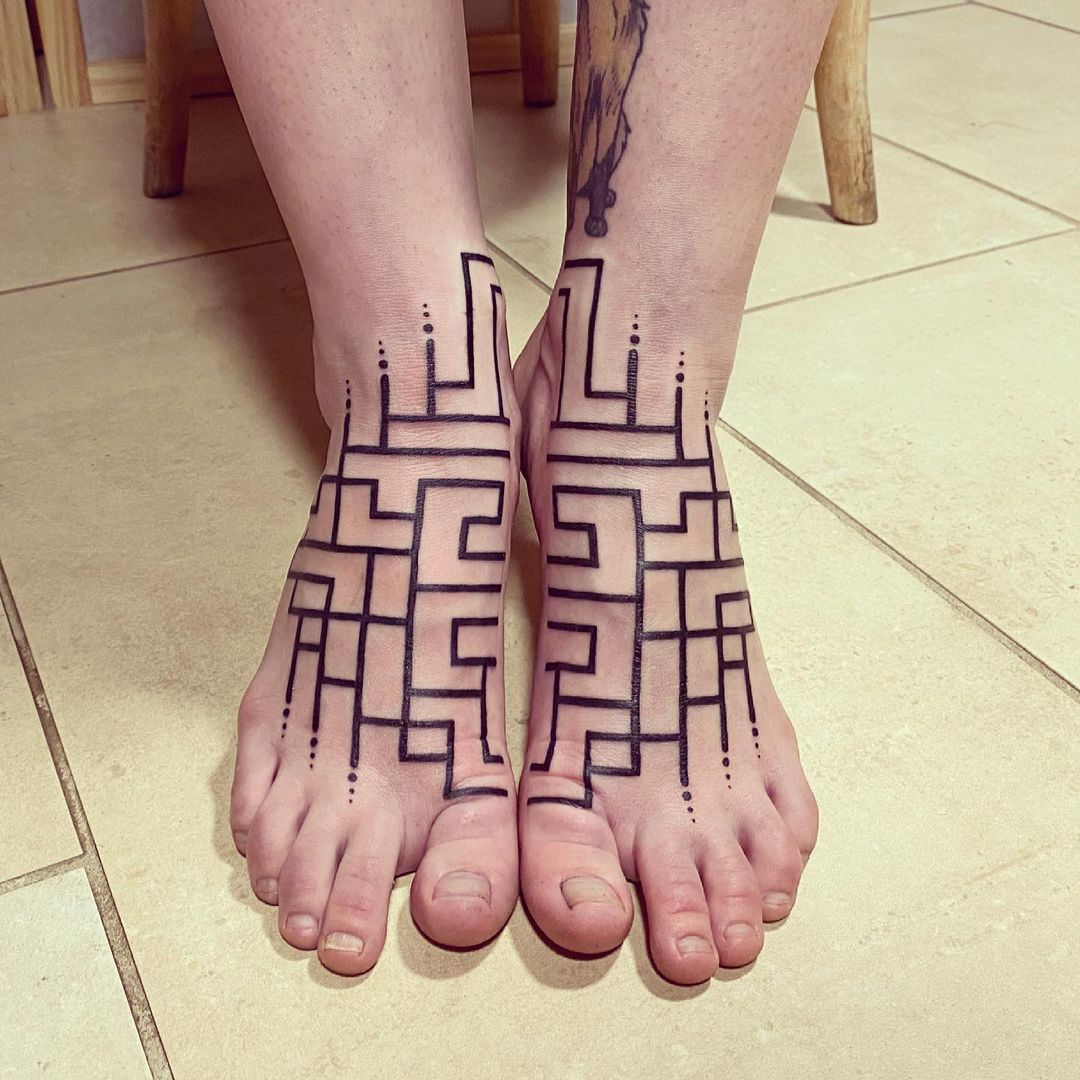 50 Best Foot Tattoos for Women  Meaning  The Trend Spotter