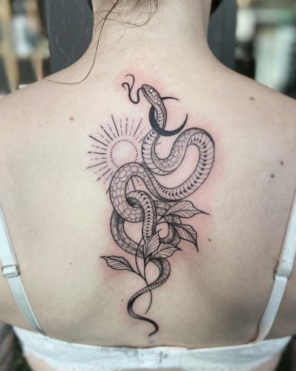 Powerful Snake Tattoo Ideas For Women - Tikli