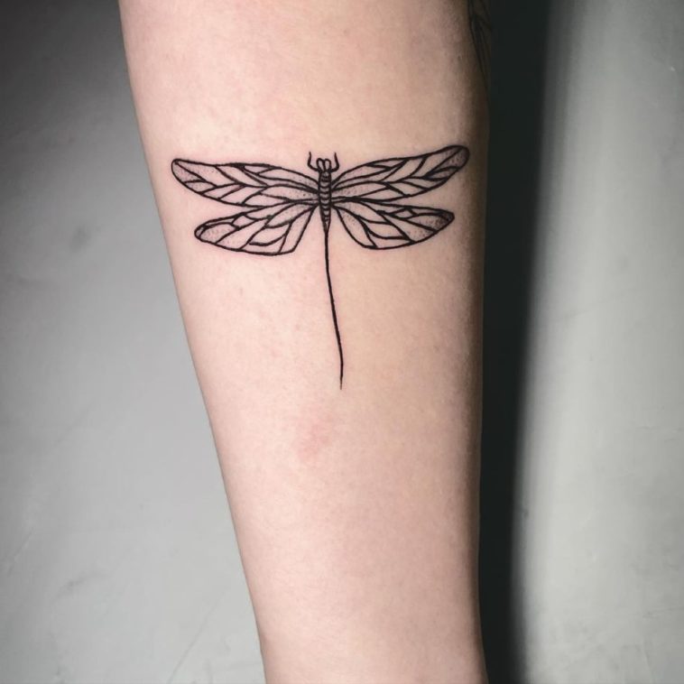 20 Best Powerful Tattoo Ideas for Girls with Meaning - Tikli