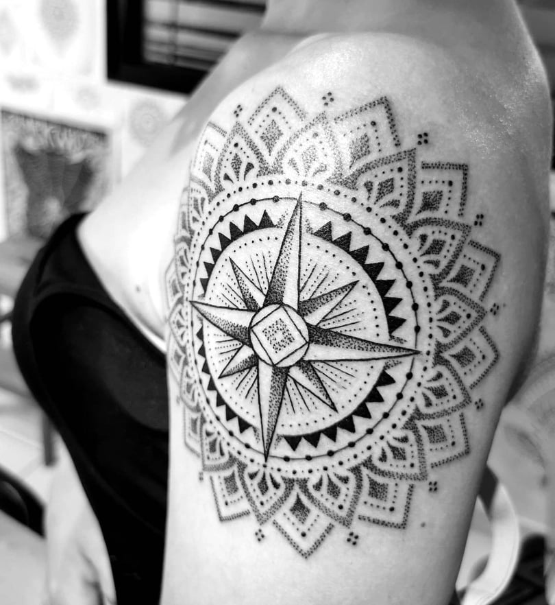 Awesome Compass Tattoo On Hand  Tattoo Designs Tattoo Pictures