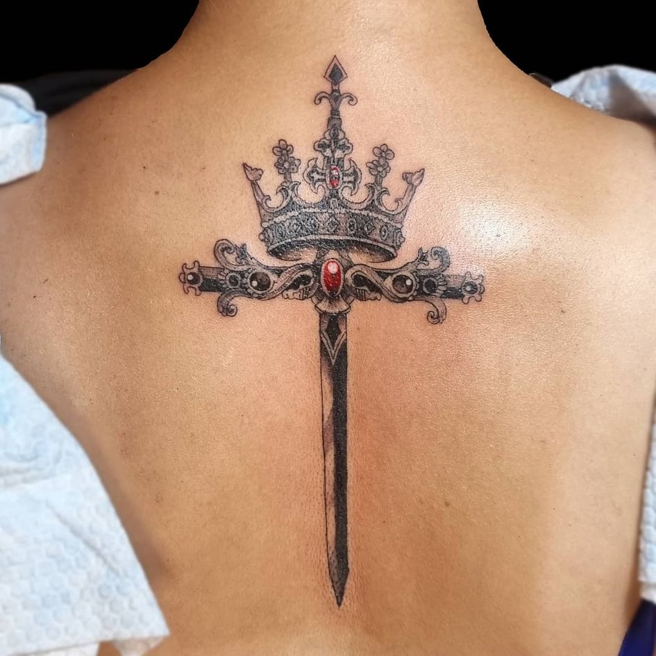 Crown Tattoo Meaning and Ideas Filled With Royalty  TattoosWin