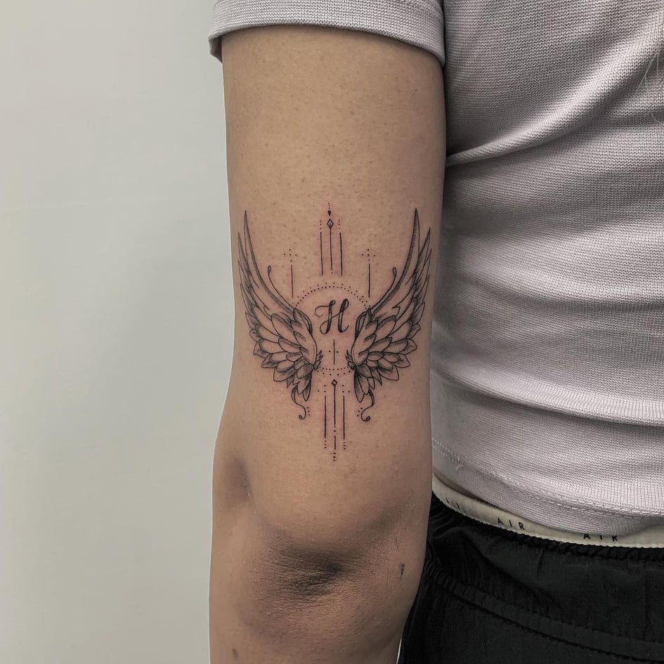 15 Attractive Wings Tattoo Designs For Men and Women