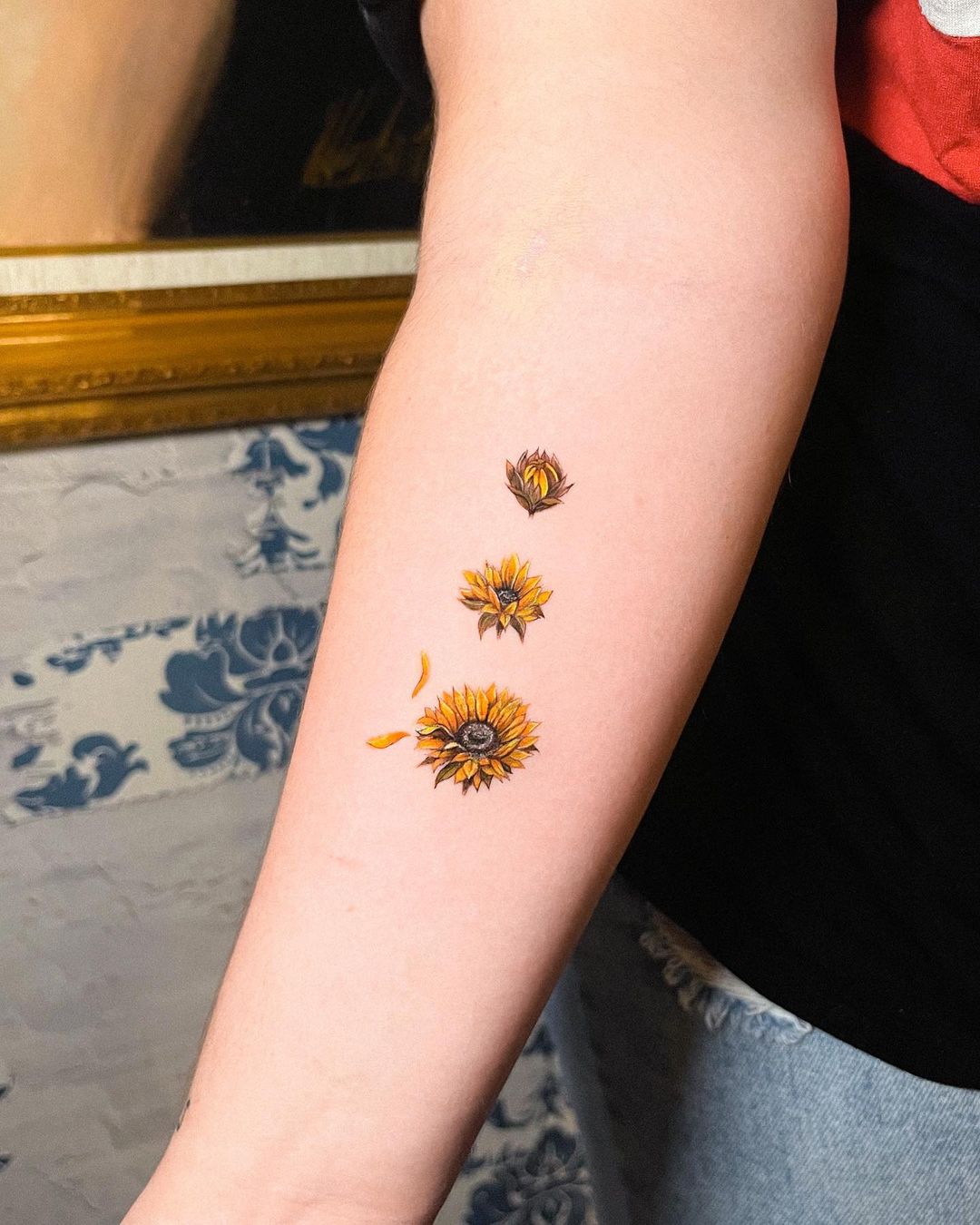 Sunflower Tattooed around my birthmark by Tilda Tattoo StudiobySol in  Seoul South Korea  rtattoos