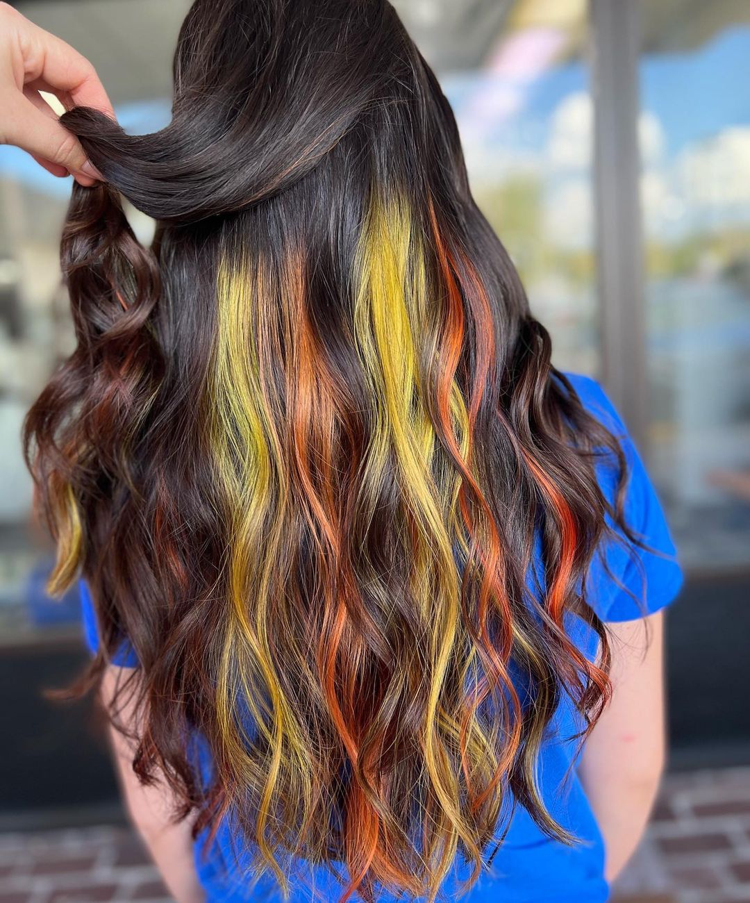 Peekaboo Hair Colors & Highlights Trends that Will Catch Your Attention -  Tikli